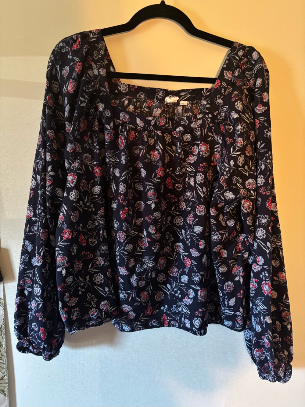 GAP-Floral Square-Neck Long Sleeve Blouse -  Navy with Red & White Flowers